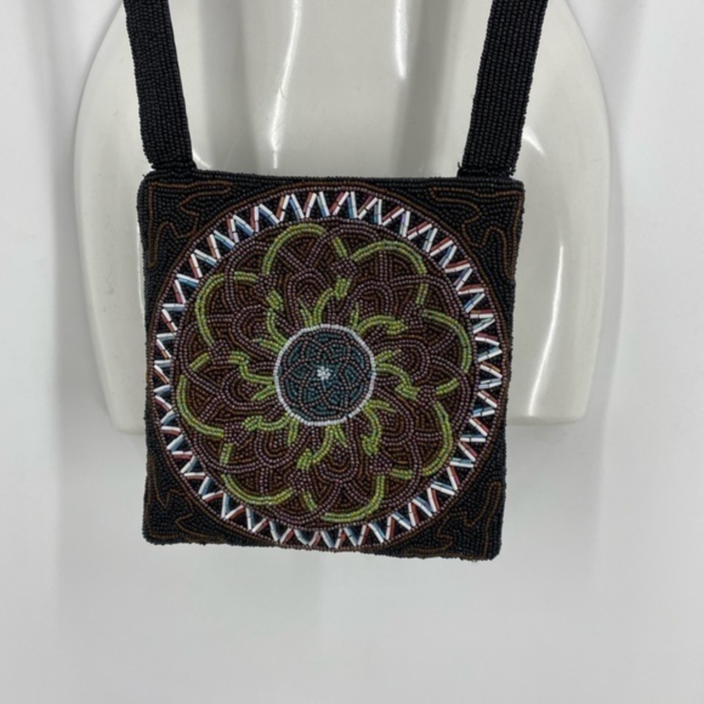 Sweet lo New York vintage medulla floral beaded purse